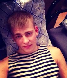 Russian guy. 5b7bc7077f93b.jpg