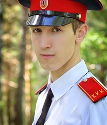 Russian guy. 5b7bc72266e84.jpg