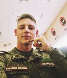 Russian guy. 5b7bc723b4912.jpg