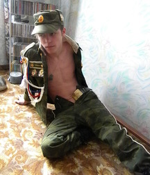 Russian soldier Kostya 5b9626020a9eb.jpg