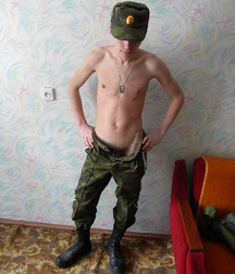 Russian soldier Kostya 5b96264bf1997.jpg