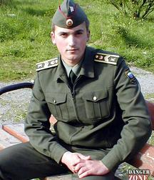 Russian cadet Tolik 5b9761c3578dc.jpg