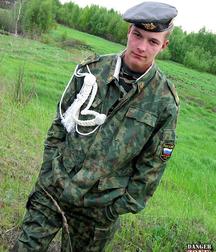 Real russian soldier 5b976344d2ace.jpg