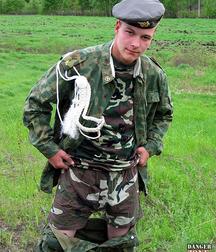 Real russian soldier 5b976348c4ef5.jpg