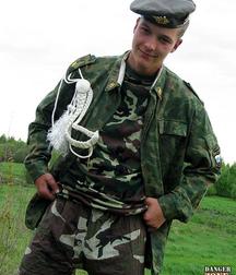 Real russian soldier 5b97634a1479f.jpg