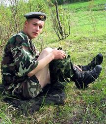 Real russian soldier 5b97635339c03.jpg