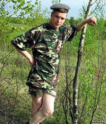 Real russian soldier 5b976355e04b5.jpg