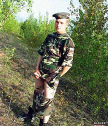 Real russian soldier 5b9763814d79d.jpg