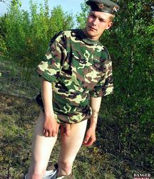 Real russian soldier 5b976396545f9.jpg