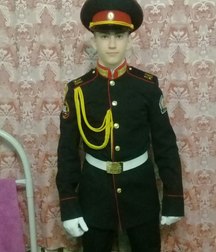 Russian cadets 5bb3215b1a513.jpg
