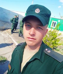 Russian cadets 5bb32180078c2.jpg