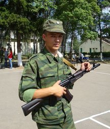 Russian cadets 5bb321ac08c12.jpg