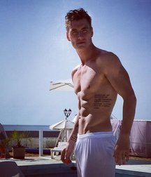 Alexey 5bc5dd996d878.jpg
