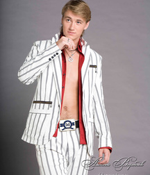 Alexey 5bc5dda6e0fe3.jpg