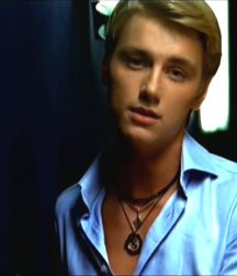 Alexey 5bc5ddaf3c18f.jpg