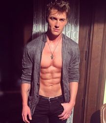 Alexey 5bc5ddb7a9e2c.jpg