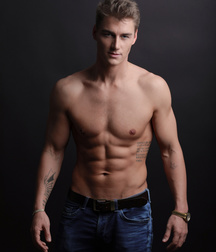 Alexey 5bc5ddc5ac1d6.jpg