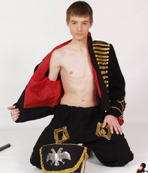 Artyom 5bc986d1ad3f7.jpg