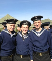 Russian navy cadets 5bccdf9c7460a.jpg