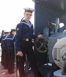 Russian navy cadets 5bccdfdf4417f.jpg
