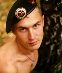 Russian soldier's 5bcdeafc025ed.jpg