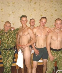 Russian Soldiers 5bce0a70b42b3.jpg