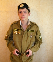 Artyom 5bd011e67355e.jpg