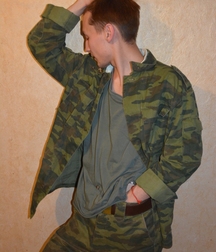 Vanya Military Stile 5bd220747bb3a.jpg
