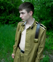 Artyom 5bd5d5e65fc80.jpg