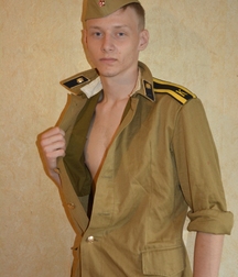 Misha. 5be144eb4f143.jpg