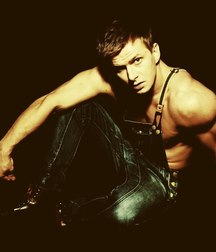 Roman Kurtsyn 5bed228645837.jpg