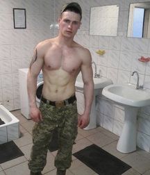 Russian soldiers  5c2520dc27940.jpg