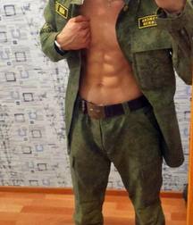 Russian soldiers  5c2521d71d7b8.jpg