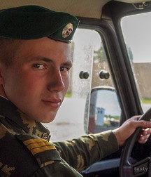 Russian soldiers  5c25223b267e4.jpg