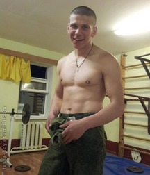 Russian soldiers  5c2522e2f1af9.jpg