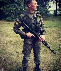 Russian soldiers  5c2523489ac4e.jpg