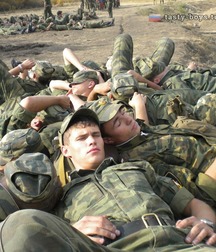 Russian soldiers  5c252357e25bd.jpg