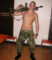 Russian soldiers  5c252402a521a.jpg