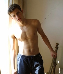 Russian guys want... 5c4618aff1580.jpg