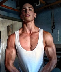 Russian guys want... 5c4618c0f101b.jpg