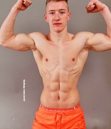 Russian guys want... 5c4618c253e51.jpg