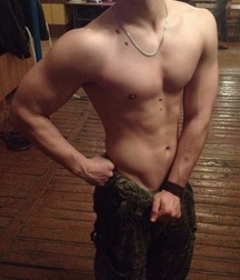 Russian guys want... 5c4618d53b092.jpg