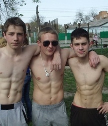 Russian guys want... 5c4618f26bca4.jpg