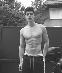 Russian guys want... 2 5c484173d2693.jpg