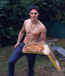 Russian guys want... 2 5c4841a38f5a8.jpg