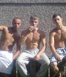 Russian guys want... 2 5c4841c27b135.jpg