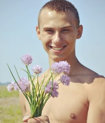 Russian guys want... 2 5c48421db944d.jpg