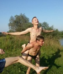Russian guys want... 2 5c48424ec9aee.jpg