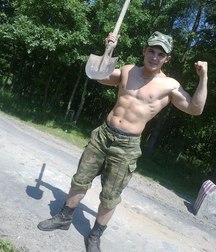 from Russia with love 5c9786399b952.jpg