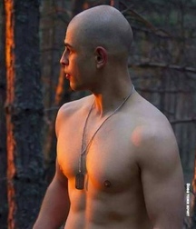 Uploaded by:frodo64 5ce7642facafa.jpg